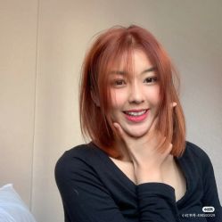-时尚殿堂明星门店