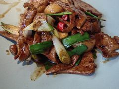 -蜜桃餐厅·伴山(湖滨商业街店)