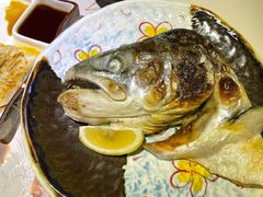 盐烧三文鱼头-羽寿司(东方宝泰店)