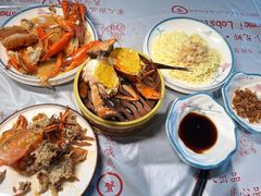-三妹小龙虾·黄油蟹(华侨城总店)