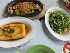 -明记烧鱼美味店