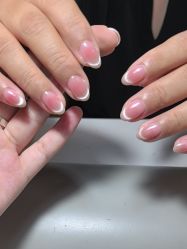 -丽心自助美甲美睫