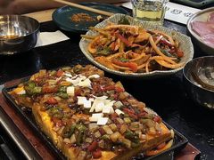-臻牛烤肉