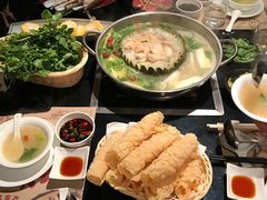 金屋藏娇-大红袍火锅料理(尖沙咀店)