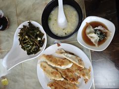 -青岛锅贴(四流中路店)