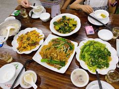 -南记食粥坊·宵夜大排档(卫国路店)