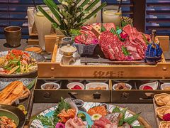 -铭牛烧肉·和牛海鲜自助(高新月牙湖店)