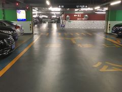-金虹桥国际中心·停车场