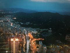 -顶鲜101美食美景餐厅