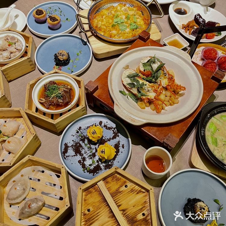 汕头探店｜万象城最美天花板粤式餐厅——潮府