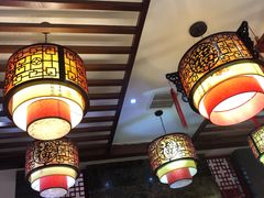 大堂-石头门坎