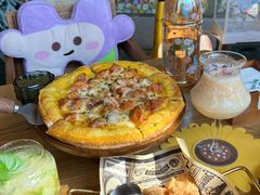 -Dragon Pizza•圆脸龙披萨·牛排餐厅