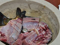 -姚记抚仙湖石锅鱼庄