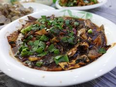 -侬佳蒸菜馆(听潮店)