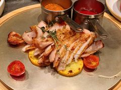 猪颈肉-小大董·烤鸭(王府井apm店)