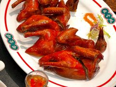 红烧乳鸽-飞尝蚝·顺德菜·鱼生(顺德总店)