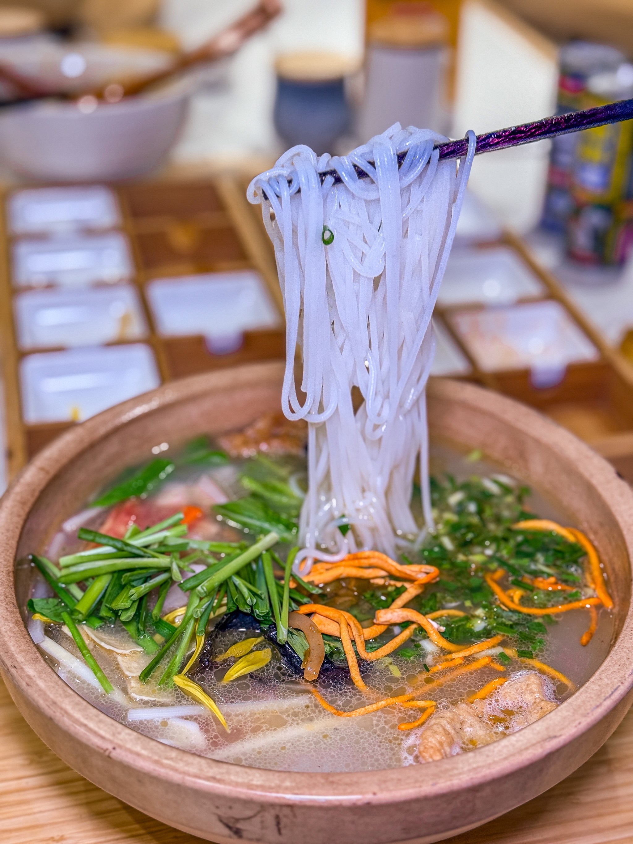 在鼎香原吃到了正宗的过桥米线🍜