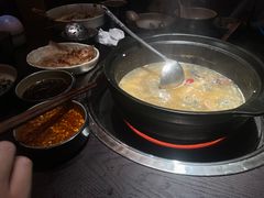 -芸鲜季·云南野生菌餐厅· 云南风物味研社(闵行店)