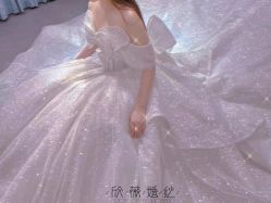 -欣薇婚纱(新源乐汇城店)