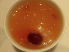 木瓜燕窝雪耳糖水-粤海喜来登酒店·盛宴海鲜牛排自助餐厅(天河城店)