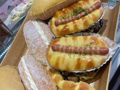 -Caidie Bakery采蝶轩(百越店)