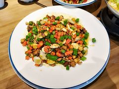 -有红鸡毛店·川菜(建设路店)