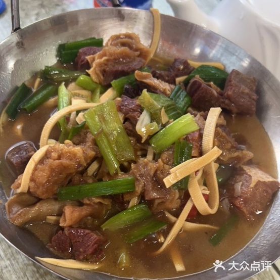 悦来菜馆(兴岛路店)