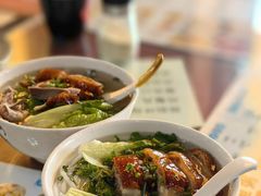 烧鹅汤濑粉-和记道滘鱼粥