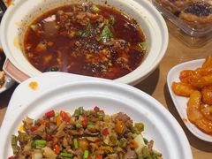 -严记小天府酸菜鱼(西四路店)