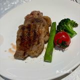 来吃份牛排🥩