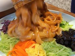 摇滚拉皮-满园烤鸭·春饼(中街大悦城店)