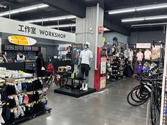 -迪卡侬(越秀公园店)