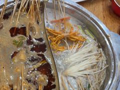 -袁记串串香(泉水轻轨站店)
