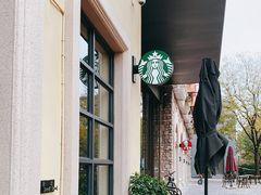 -星巴克(郑州普罗旺世店)