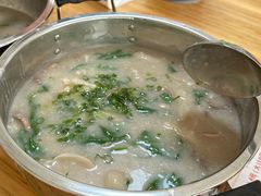 -洲心街道青联村镜记烧肉