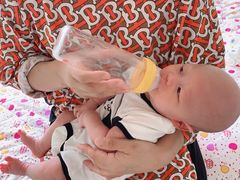 -爱月宝月嫂·育儿嫂(哈尔滨总店)