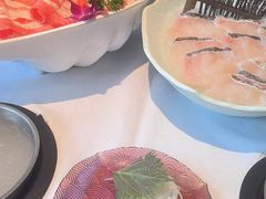 -泓炙颐凤鲜海鲜火锅料理(桐乡店)