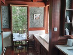 -三亚亚龙湾人间天堂鸟巢度假村