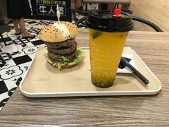 -牛纽塔·牛人堡(群众路店)