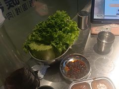 -哈哈碳都·牛肋条无限自助烤肉(宝龙店)