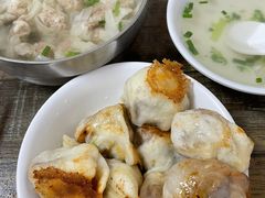 -依云煎包店