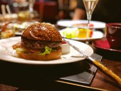 -恰餐厅及酒吧 CHAR Bar & Grill (北京丽都皇冠假日店)