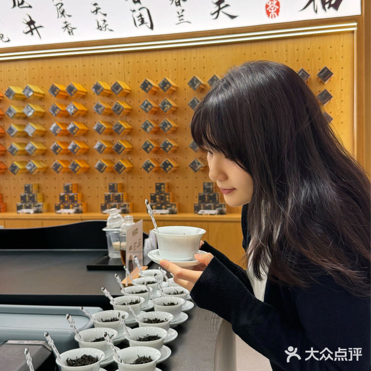 秋日感下午茶：将国风美学装进奶茶