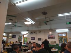 大堂-石灰市老火锅(北滨路店)