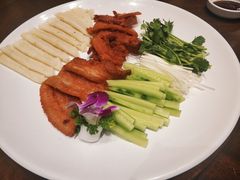 手撕葱香五花手卷-香山家宴