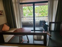 -三亚亚龙湾希尔顿酒店