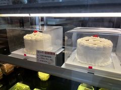 -红宝石·鲜奶小方·海派西点房(南丹店)