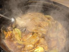 -咱屯子铁锅炖直营店(保利店)