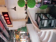 -沪小胖小龙虾(淮海中路旗舰店)