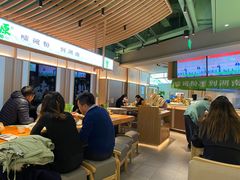 大堂-百春原湖南牛肉粉(百联世纪店)